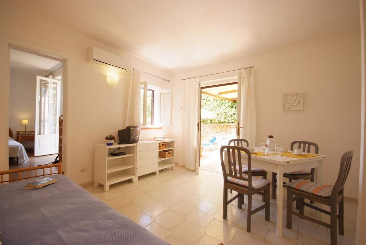 Residence Villa Morcone Capoliveri  Exterior photo